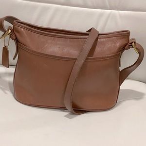 Vintage Coach 4143 Brown Leather Hobo